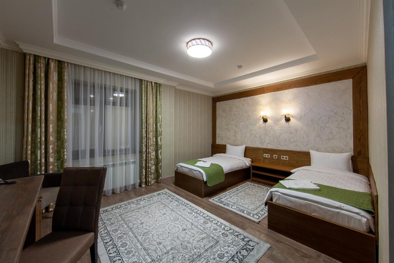 Sacvoyage Hotel Алмати Екстер'єр фото