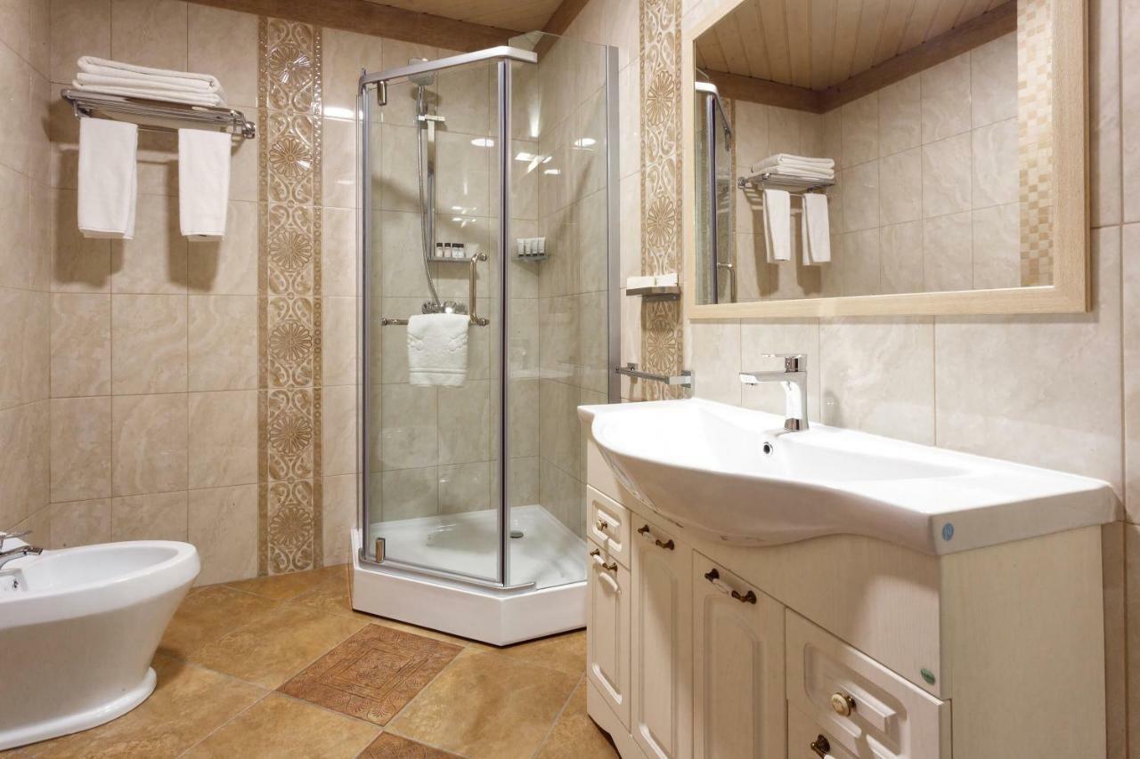 Sacvoyage Hotel Алмати Екстер'єр фото